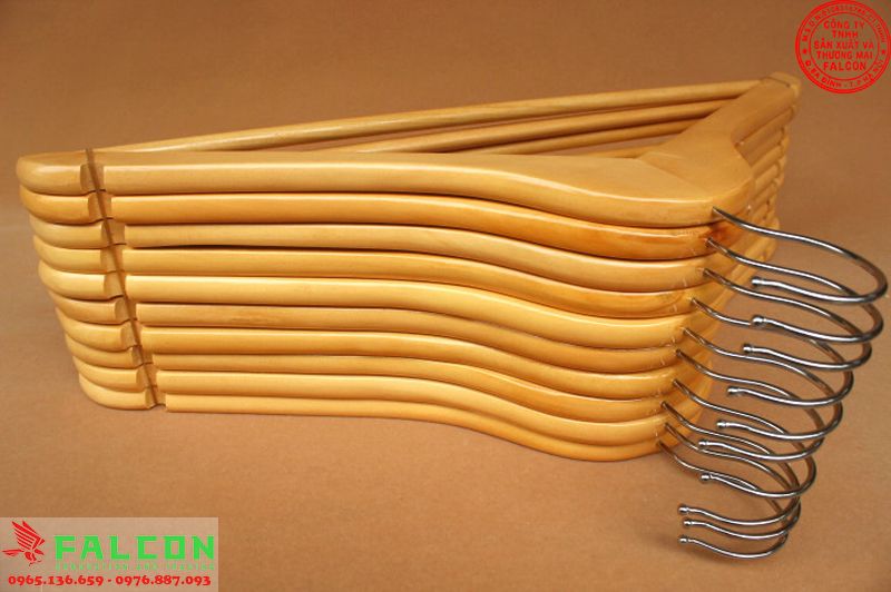 Móc treo quần áo khách sạn