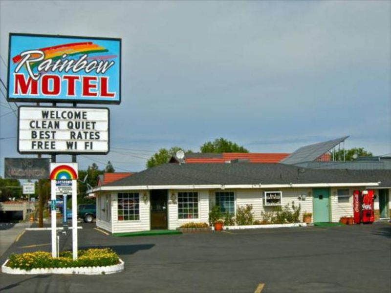 Đối tượng khách hàng hướng tới của mô hình motel là khách hàng có thu nhập trung bình