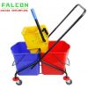 Xe đẩy dọn vệ sinh trong khách sạn